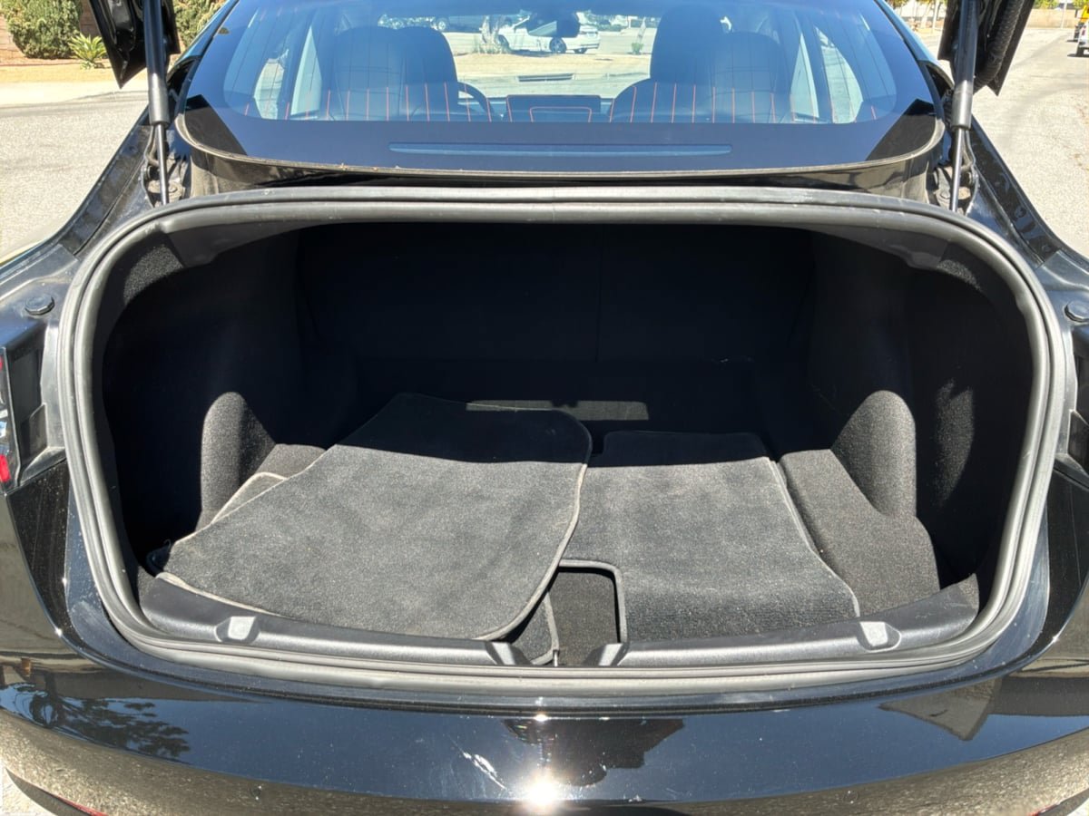 Used 2018 Tesla Model 3 Long Range RWD image 23