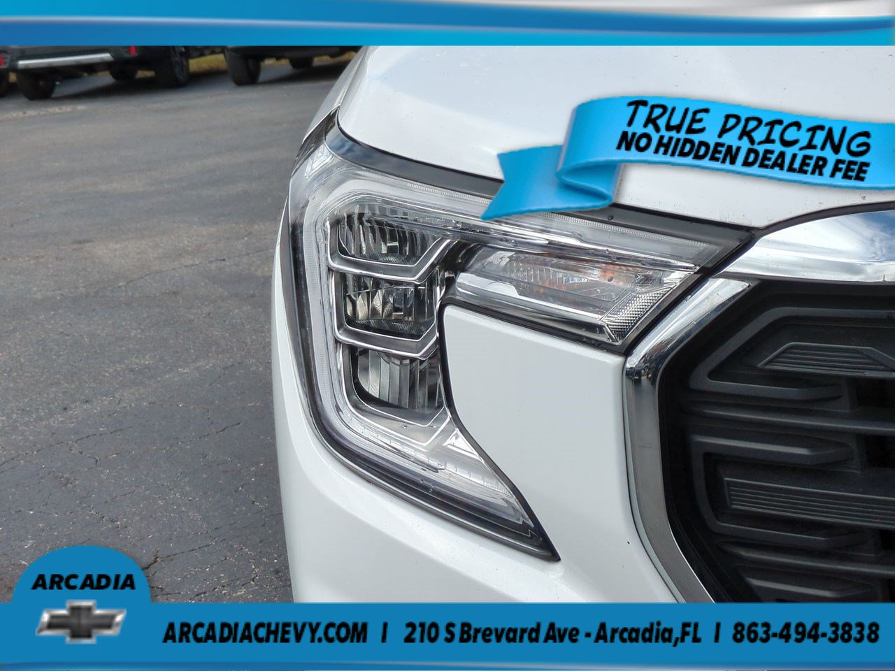 Used 2024 GMC Terrain SLE AWD/4WD image 10