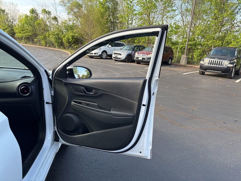 Used 2022 Hyundai Kona N Line FWD image 37