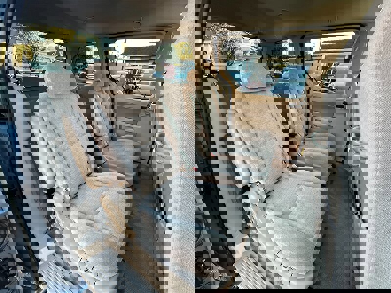 Used 2005 Ford Freestar SE image 22