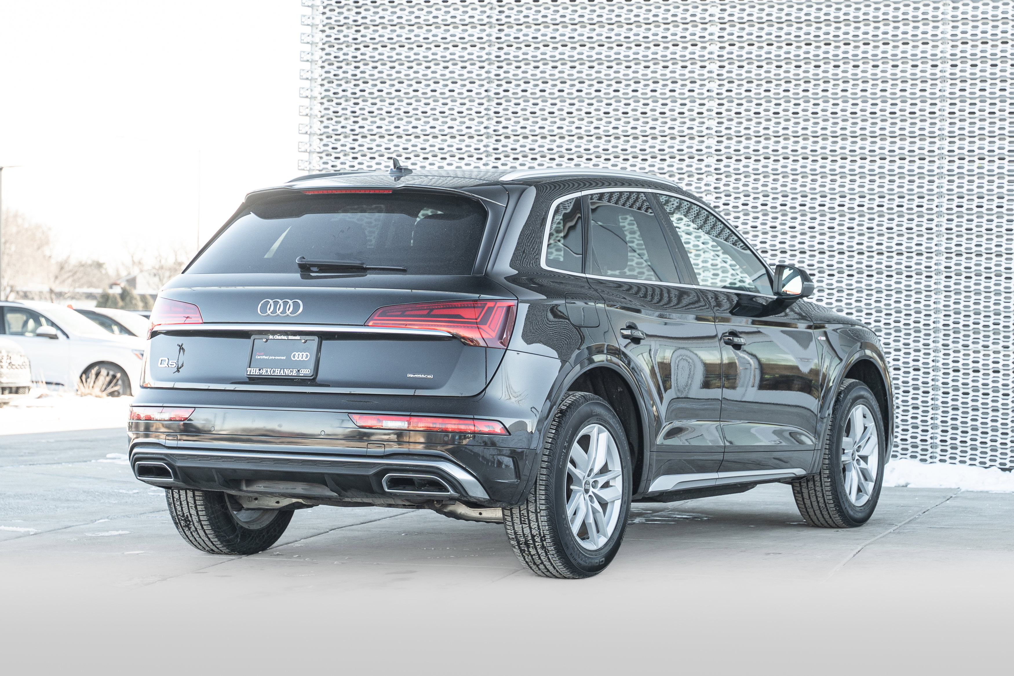 Certified 2023 Audi Q5 2.0T Premium w/ Convenience Package image 3