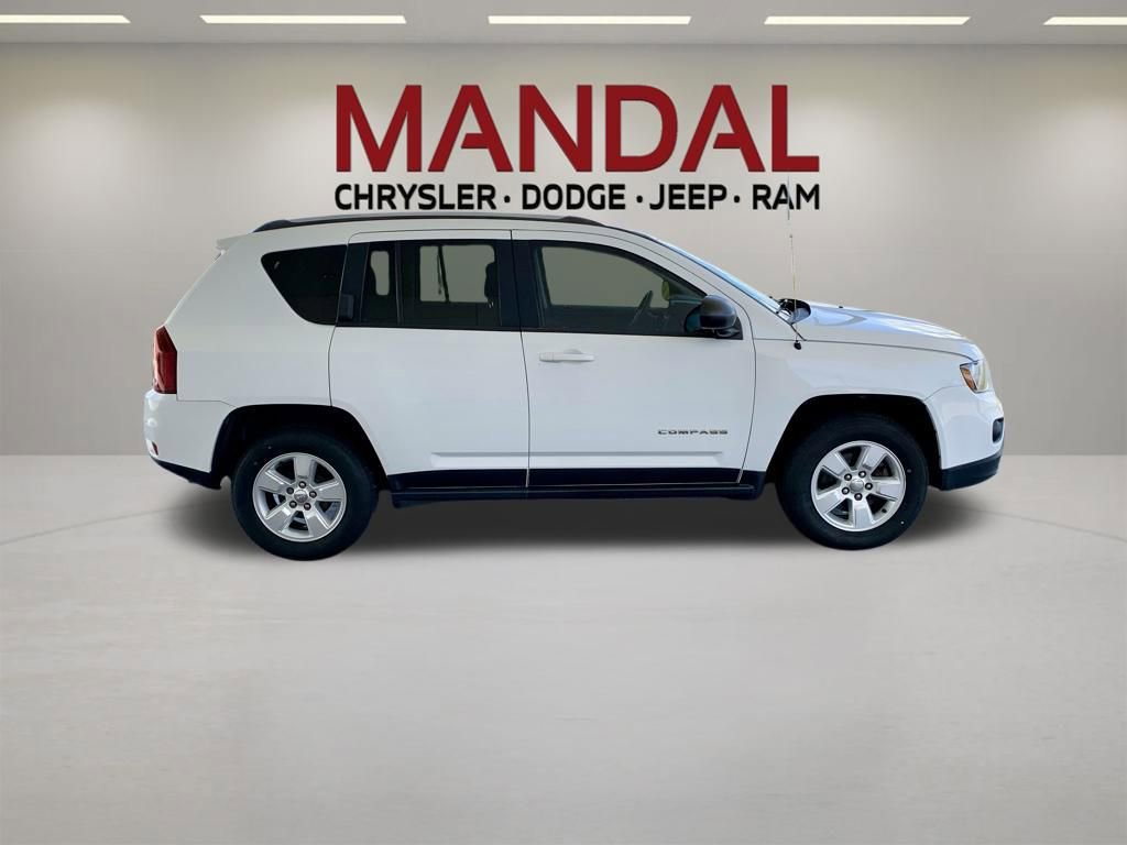 Used 2016 Jeep Compass Sport w/ Power Value Group FWD image 6
