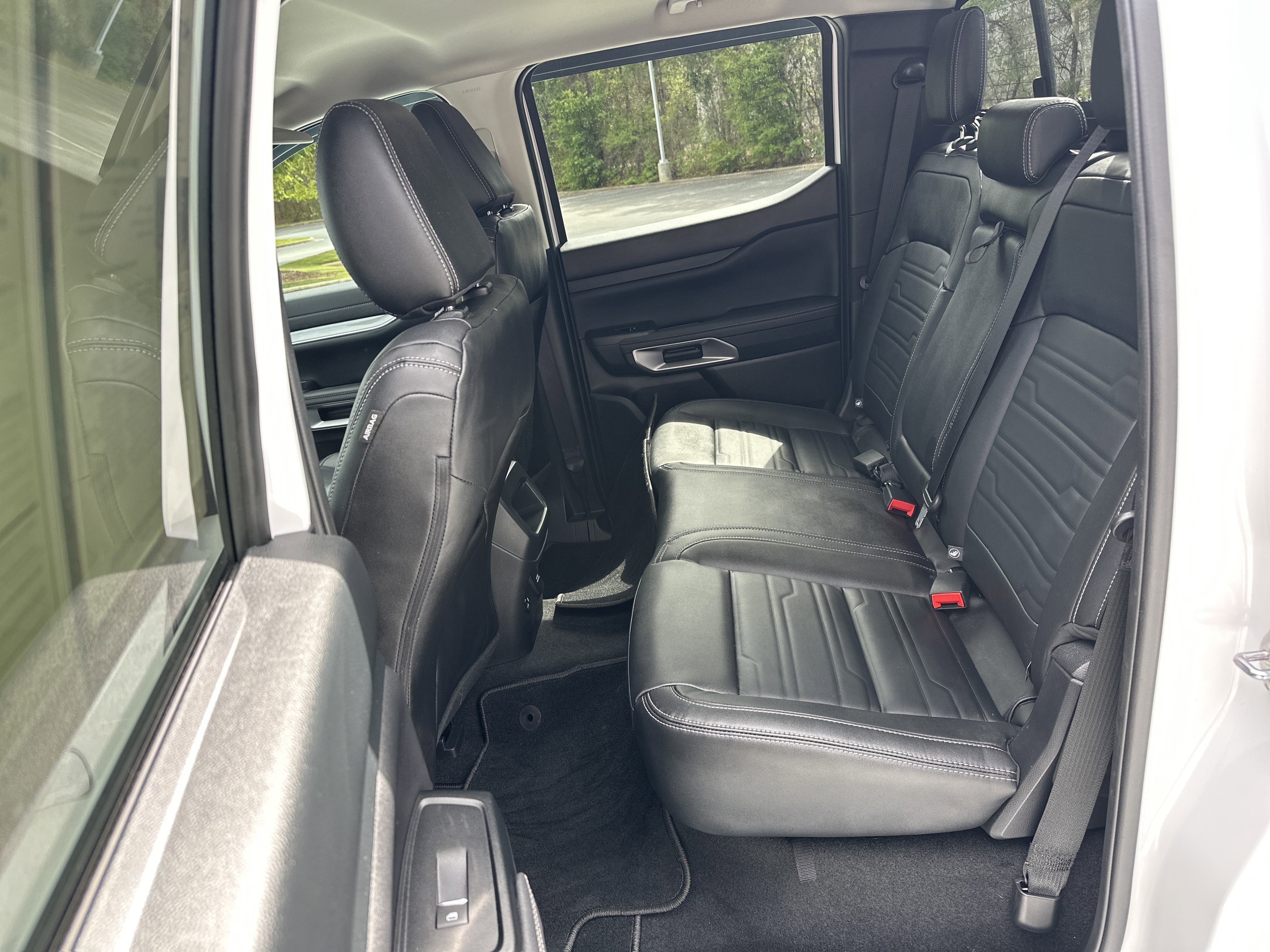 Used 2024 Ford Ranger Lariat w/ FX4 Off-Road Package image 31