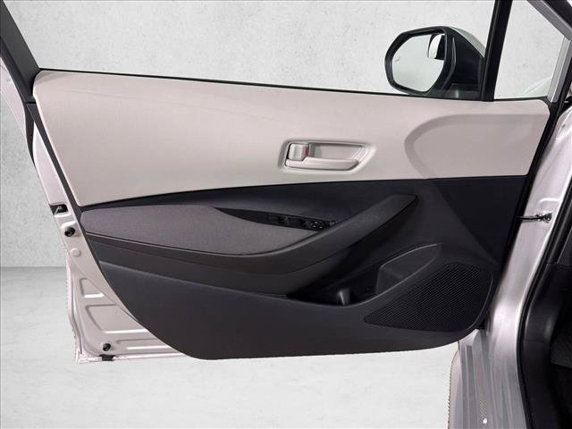 Used 2026 Toyota Corolla LE FWD image 10