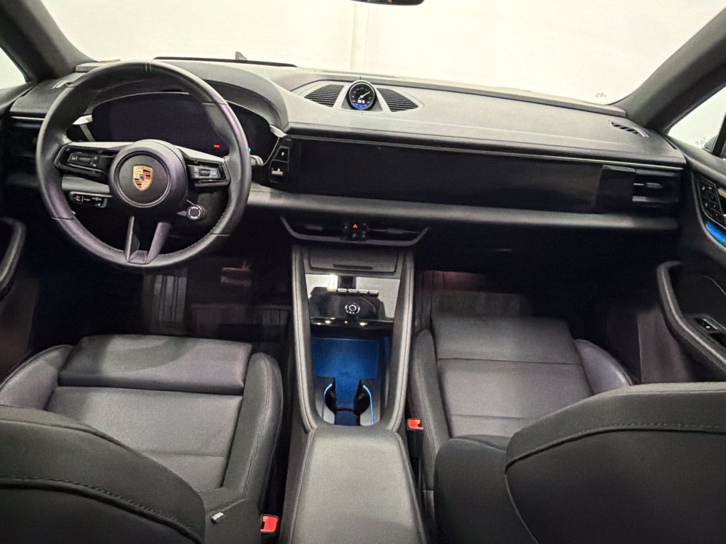 Used 2024 Porsche Macan 4 Electric AWD/4WD image 26