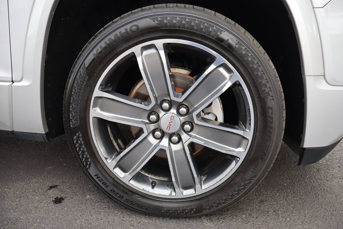 Used 2017 GMC Acadia Denali AWD/4WD image 46
