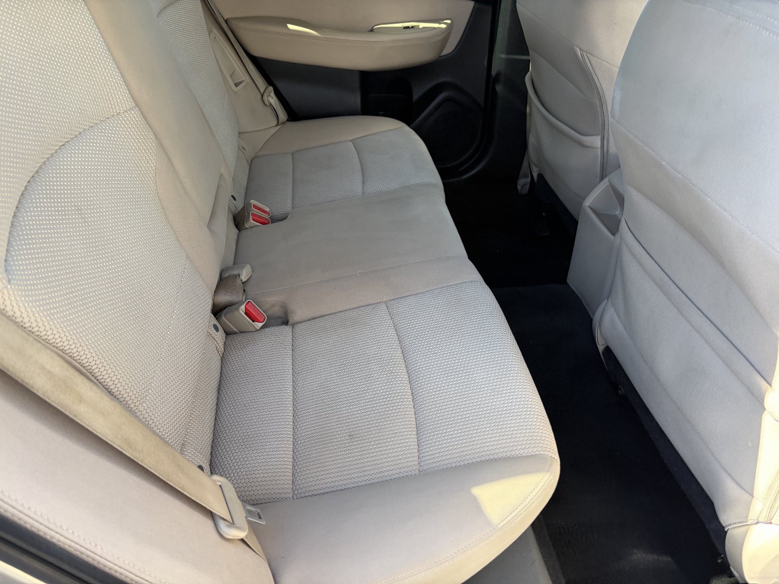 Used 2016 Subaru Outback 2.5i Premium AWD/4WD image 12