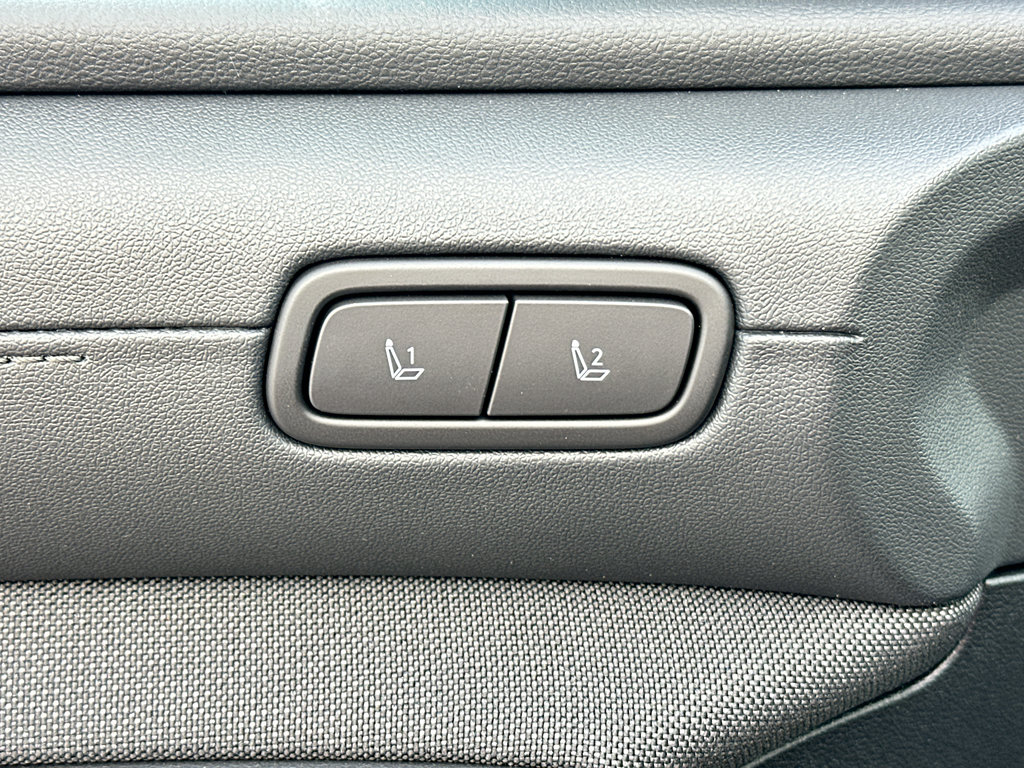 New 2026 Hyundai Tucson Limited image 11