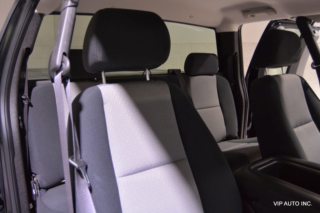 Used 2007 Chevrolet Silverado 2500 W/T w/ LS Package image 12