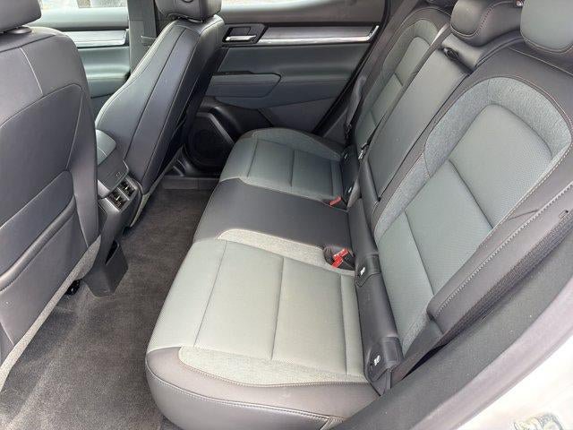 New 2026 GMC Terrain AT4 w/ Technology Package II AWD/4WD image 17