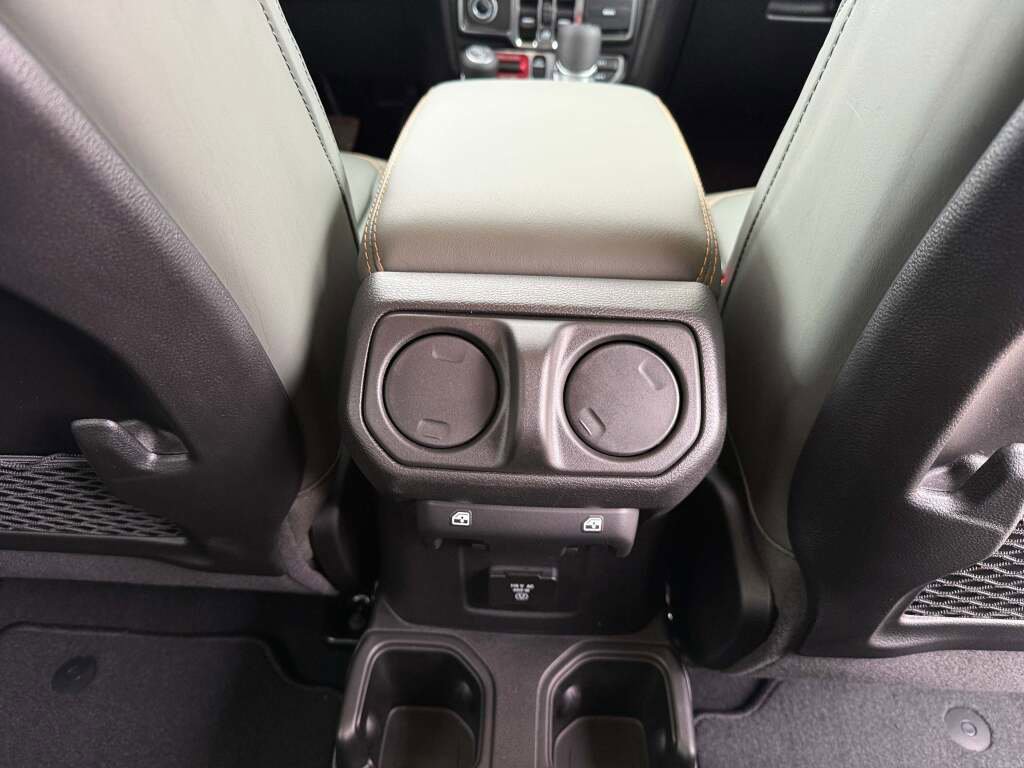 New 2026 Jeep Gladiator Mojave image 23