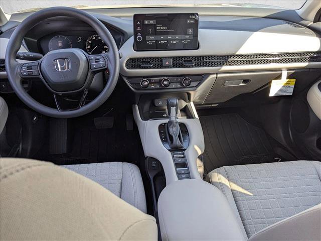 New 2026 Honda HR-V LX image 15
