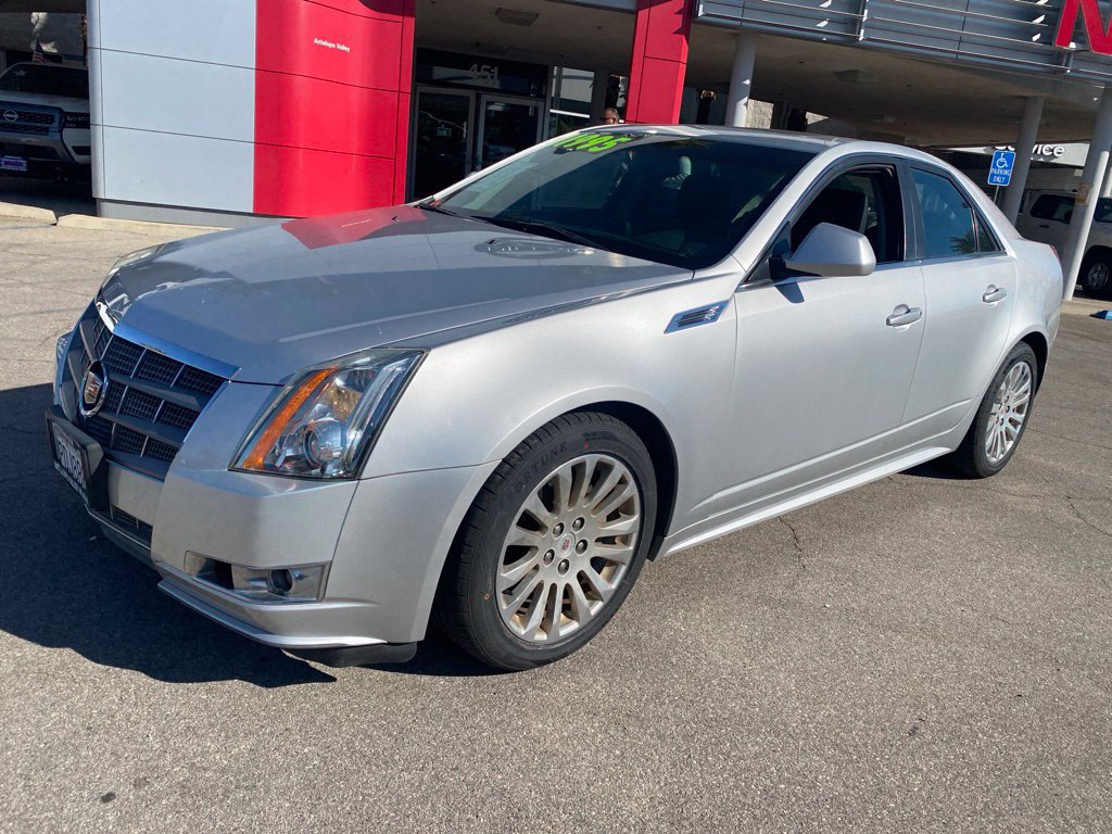 Used 2010 Cadillac CTS Premium RWD image 3