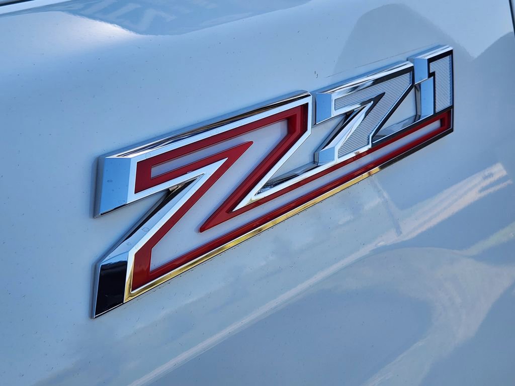 Certified 2025 Chevrolet Silverado 2500 Custom w/ Custom Value Package image 12