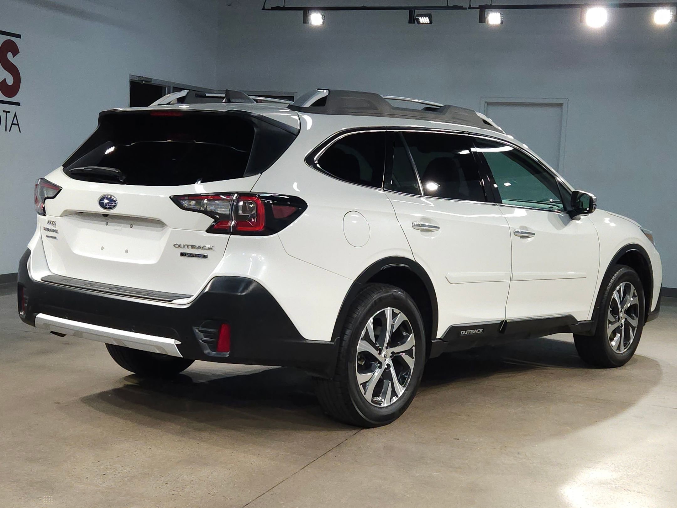 Used 2021 Subaru Outback Touring w/ Popular Package #2 image 7