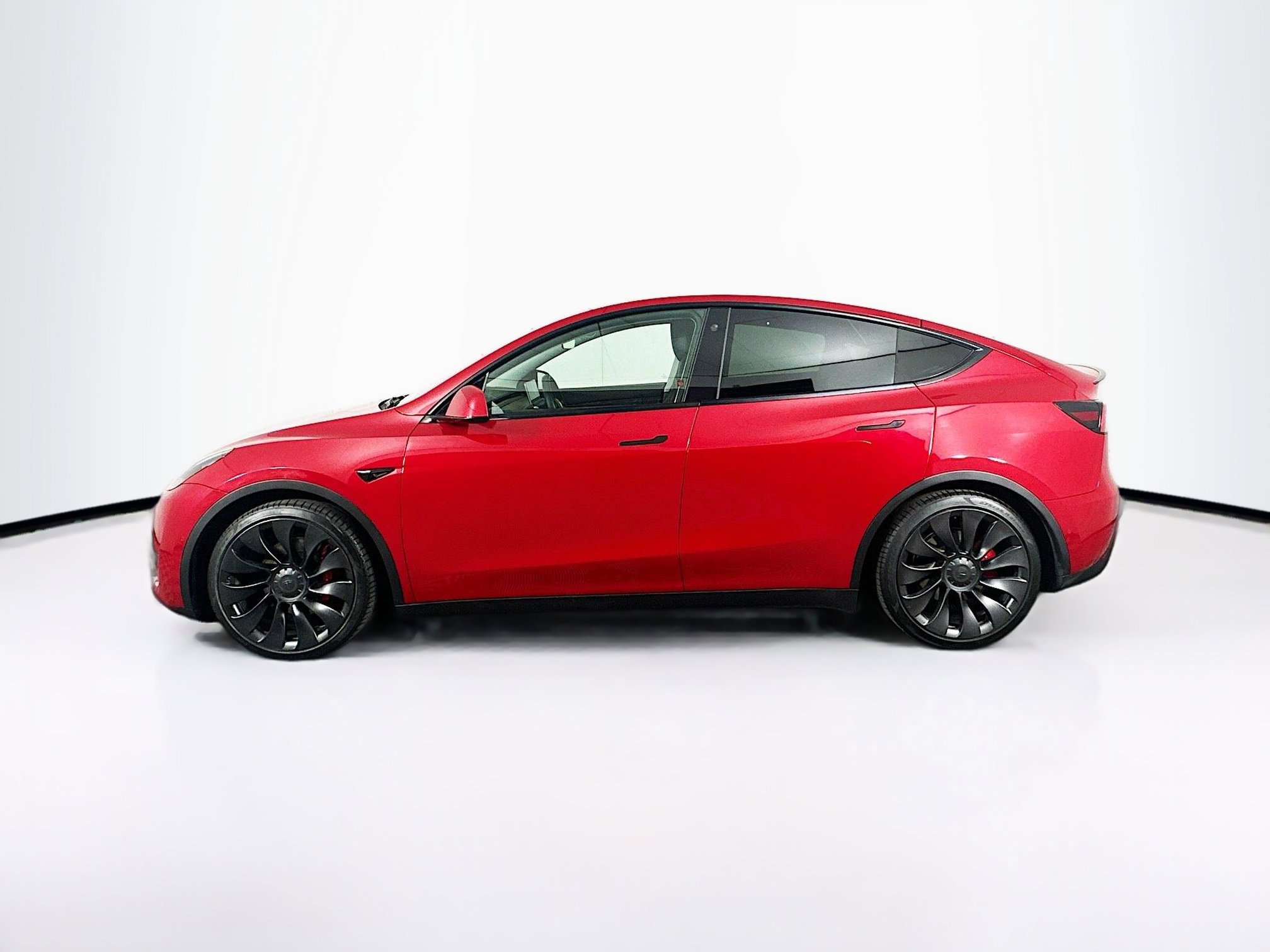Used 2022 Tesla Model Y Performance image 4