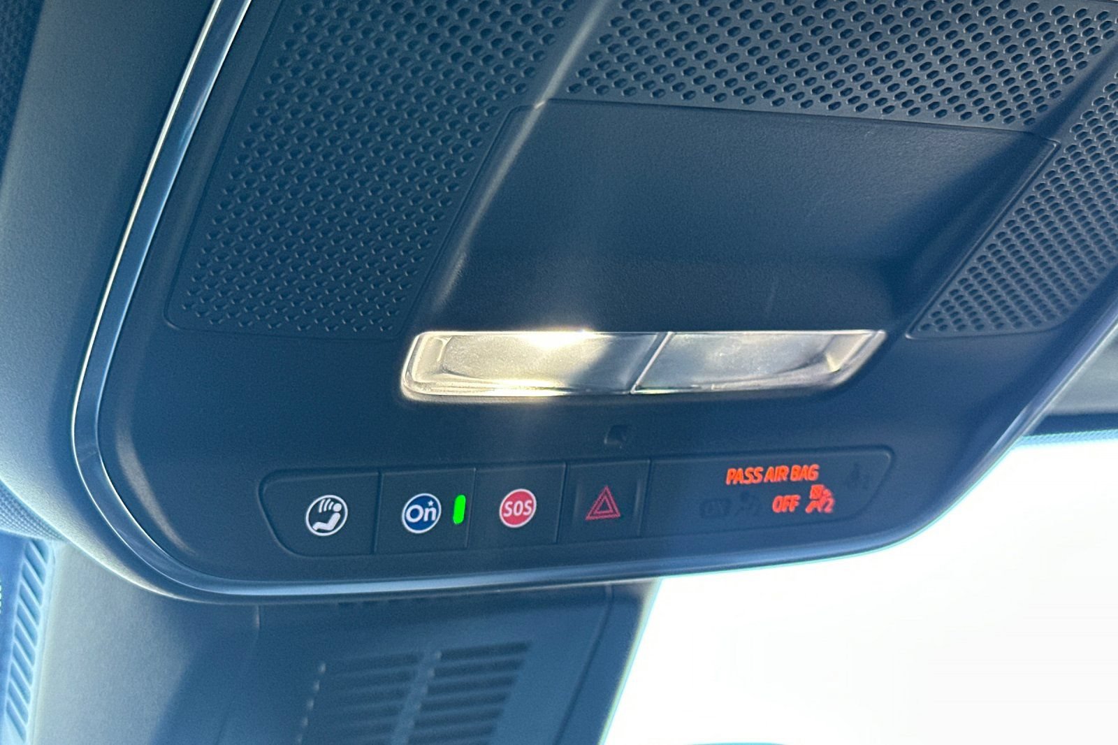 Used 2026 Chevrolet Equinox RS w/ LPO, Floor Liner Package FWD image 22