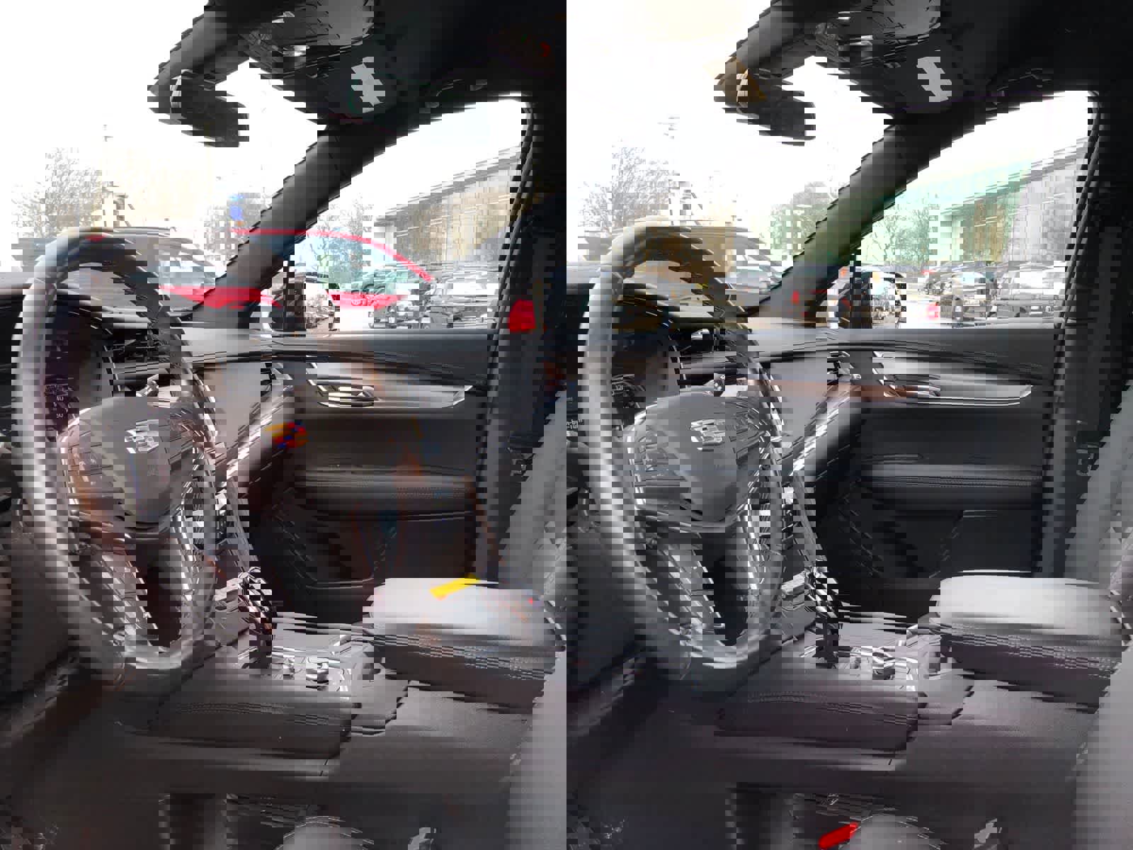 Certified 2023 Cadillac XT5 Luxury w/ LPO, Floor Liner Package image 6