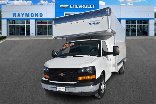 New 2025 Chevrolet Express 3500 w/ Power Convenience Package image 7