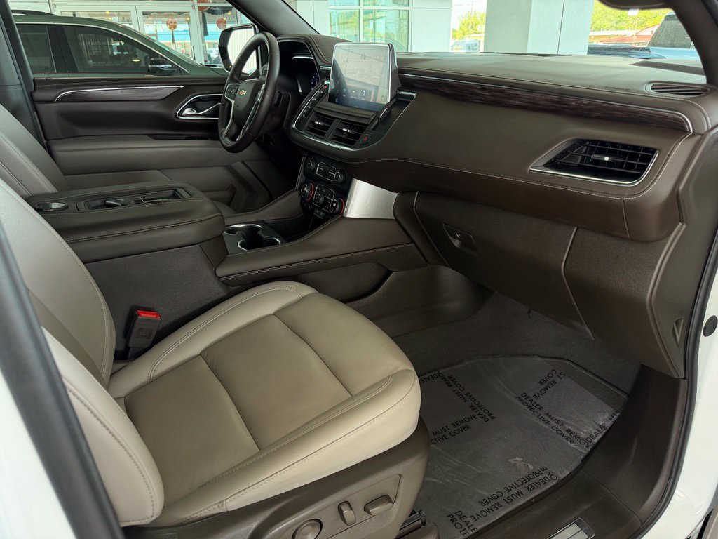 Used 2024 Chevrolet Tahoe LT AWD/4WD image 19