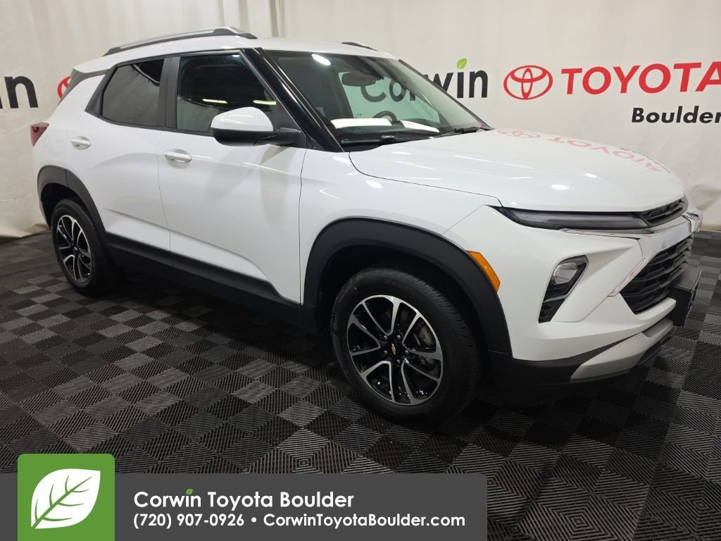 Used 2024 Chevrolet TrailBlazer LT w/ Convenience Package