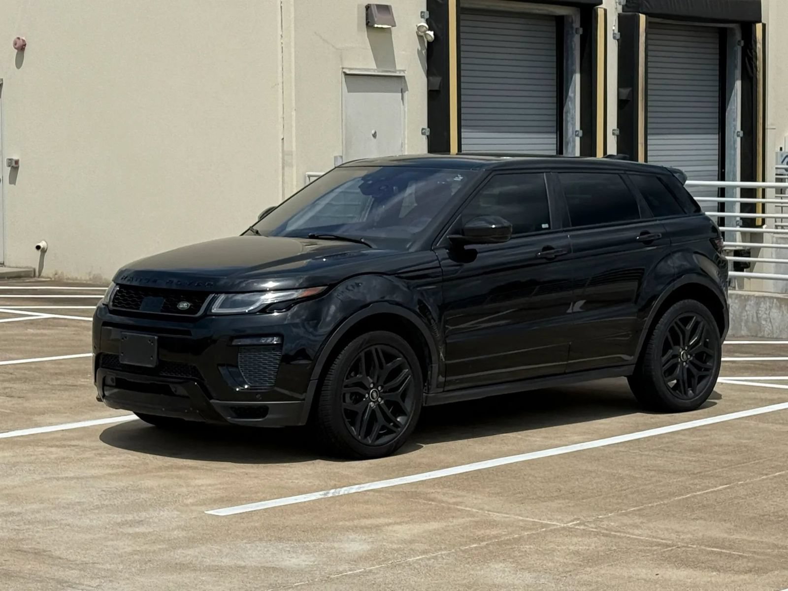 Used 2016 Land Rover Range Rover Evoque HSE Dynamic AWD/4WD image 3