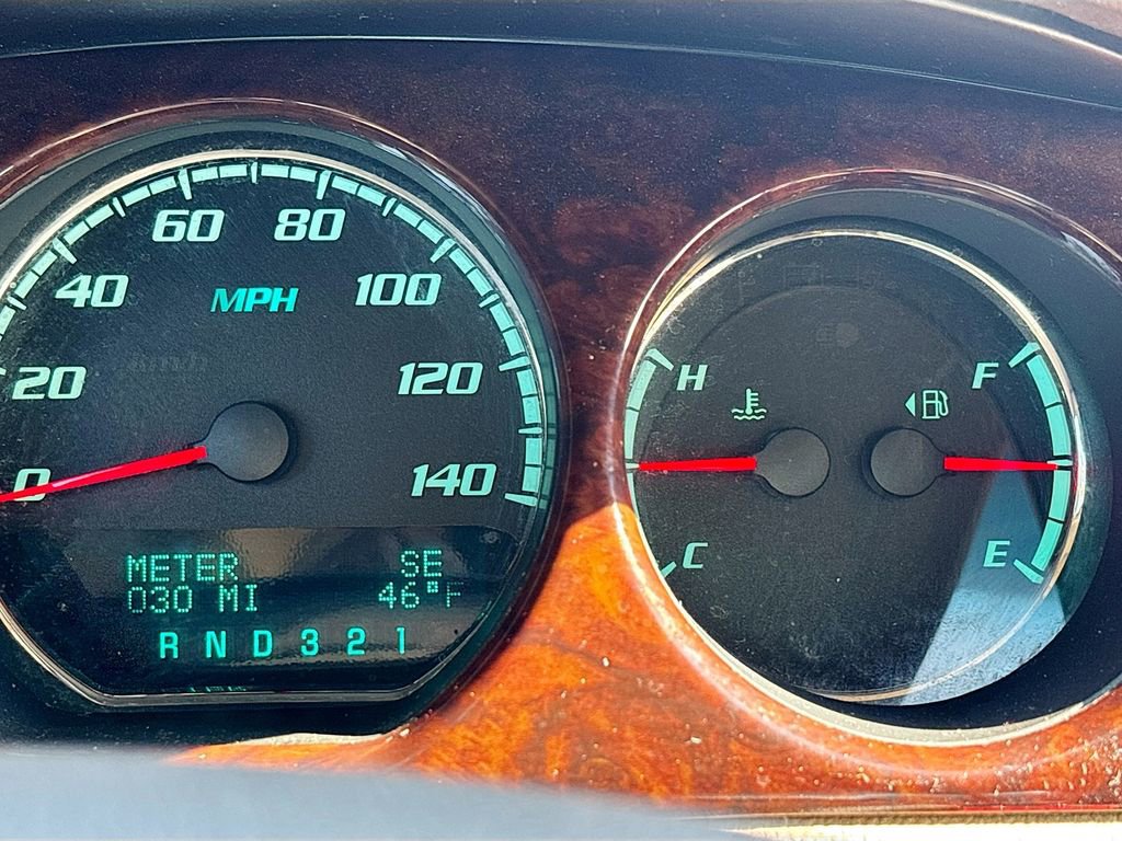 Used 2011 Buick Lucerne CXL w/ Driver Confidence Package image 12