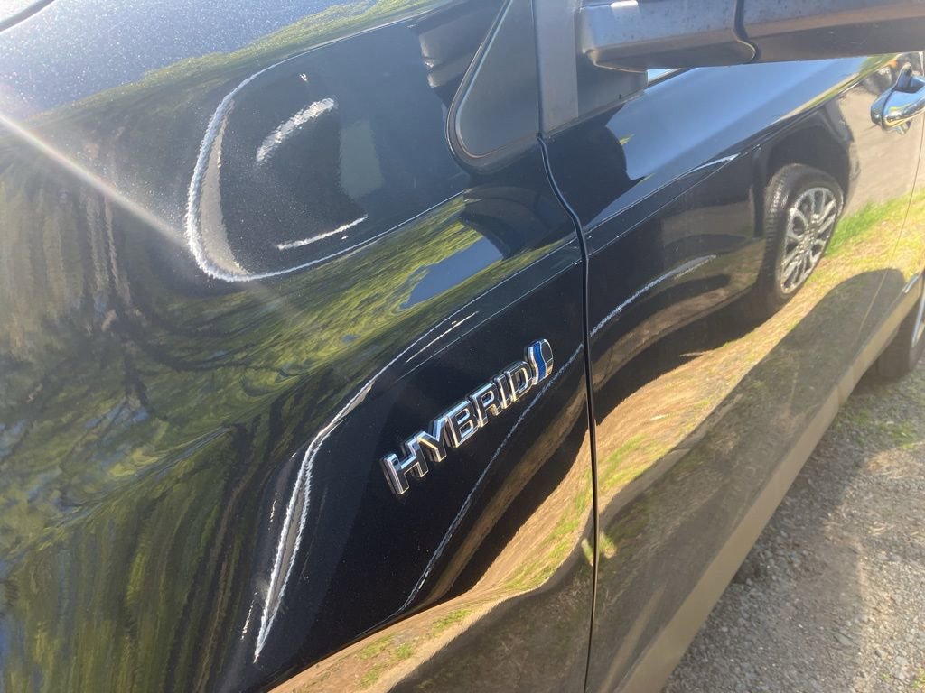 Used 2017 Toyota RAV4 Limited image 5