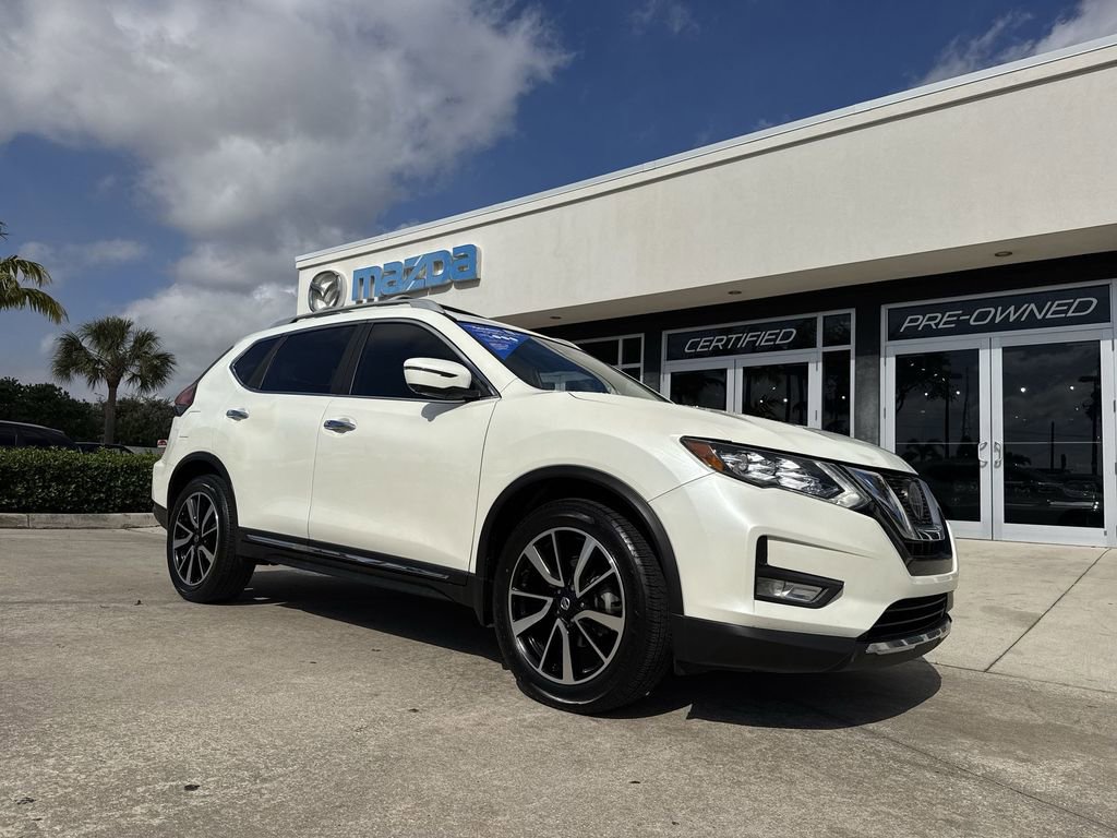 Used 2020 Nissan Rogue SL w/ Premium Package image 22