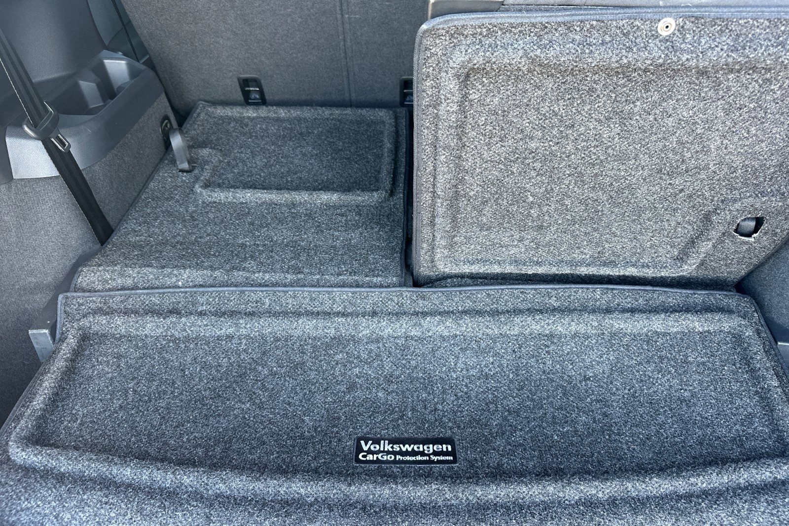 Used 2019 Volkswagen Tiguan S w/ Driver Assistance Package image 15