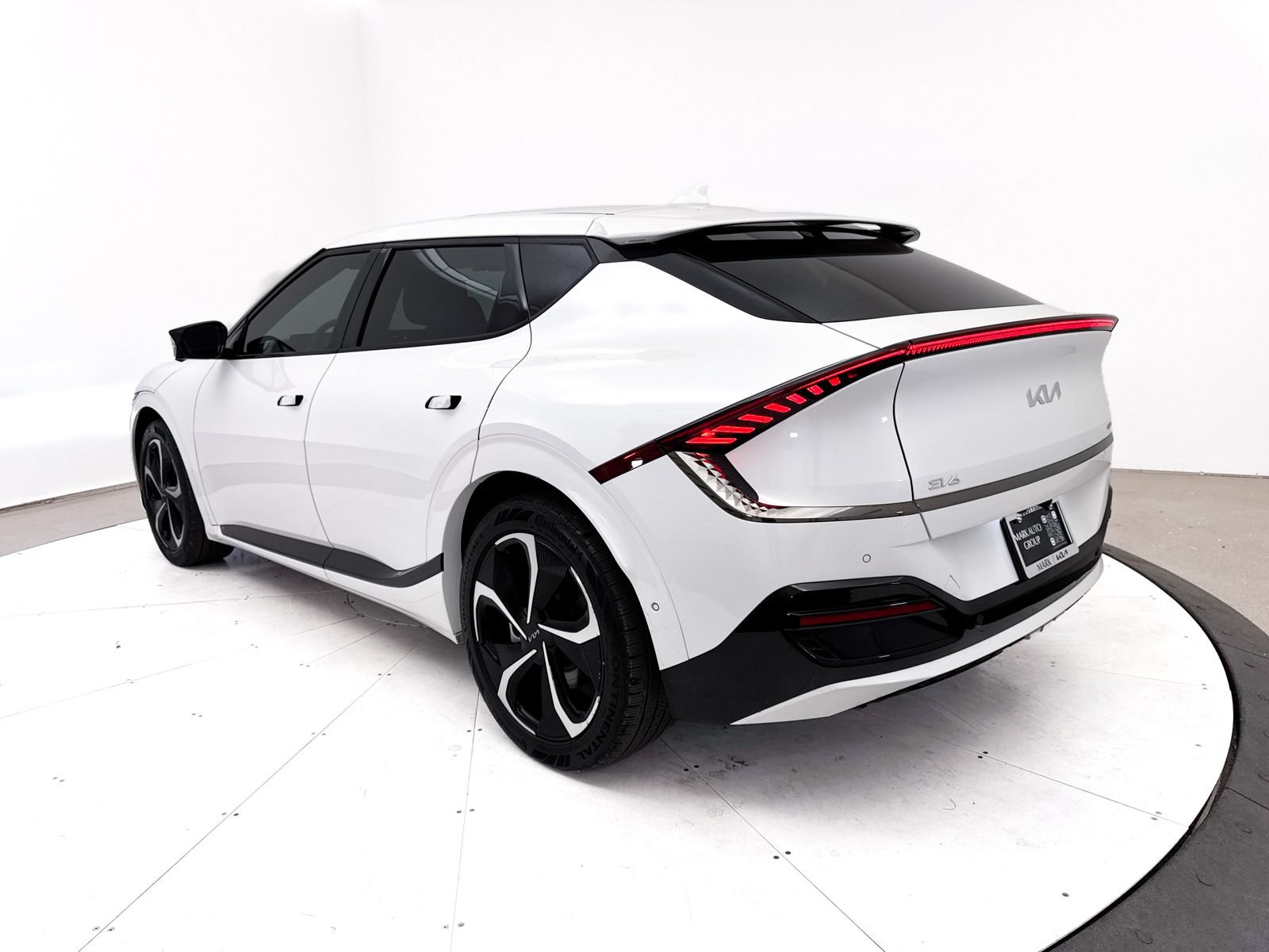 Used 2023 Kia EV6 GT-Line AWD/4WD image 18