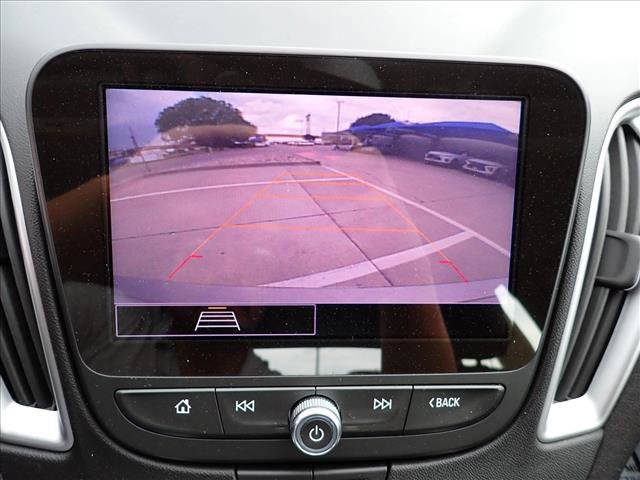 Used 2022 Chevrolet Malibu LT FWD image 22