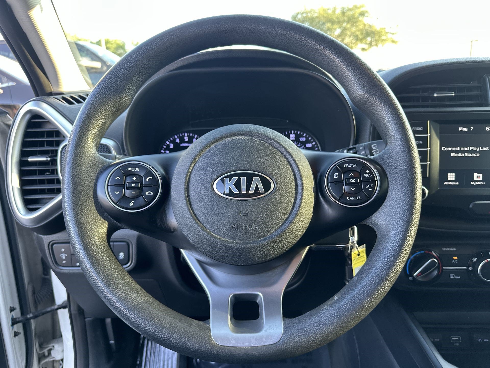 Used 2021 Kia Soul S FWD image 11