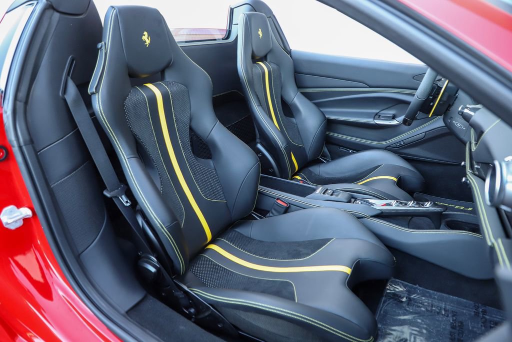 Certified 2022 Ferrari F8 Tributo RWD image 24