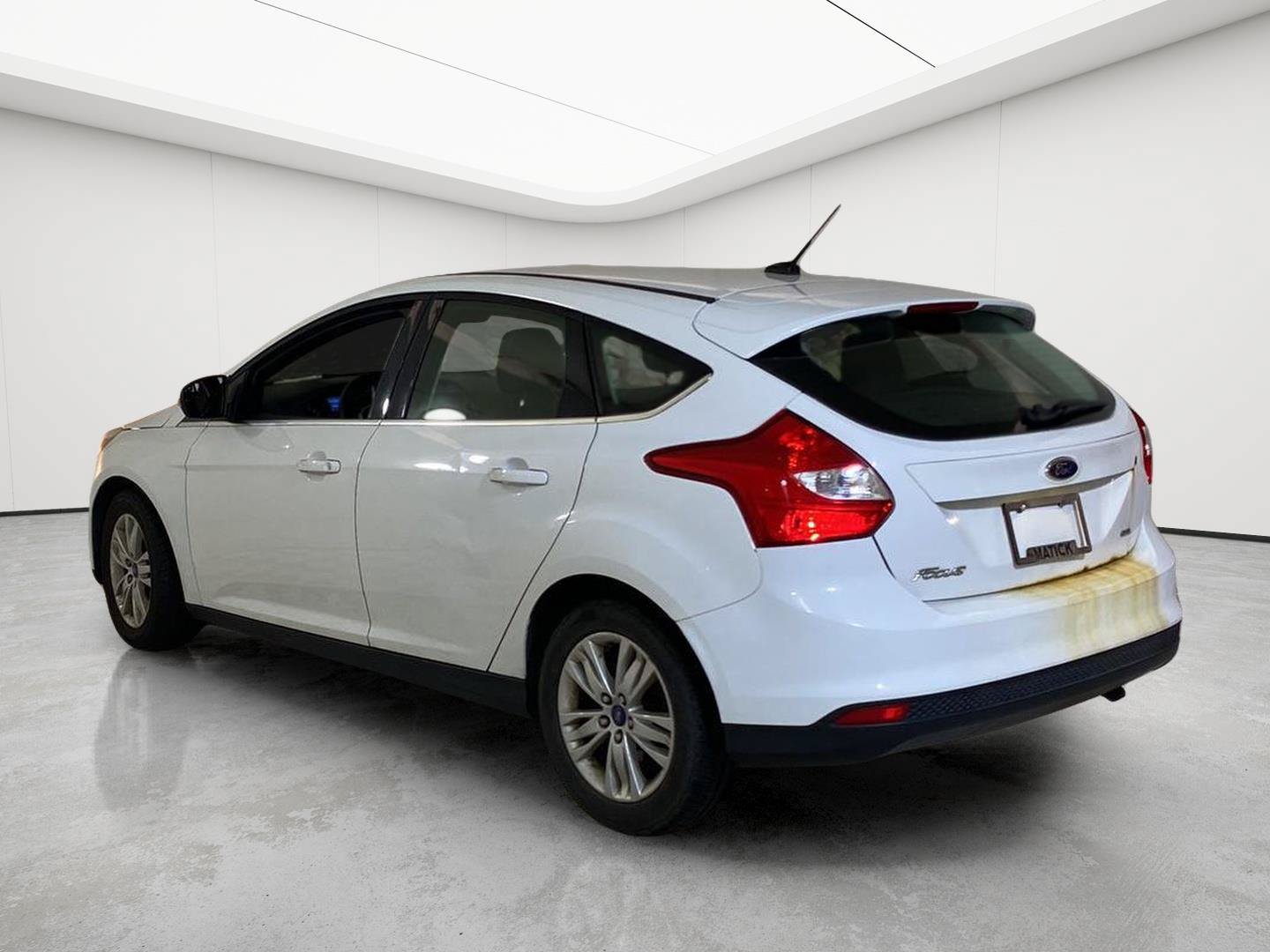 Used 2012 Ford Focus SEL FWD image 4
