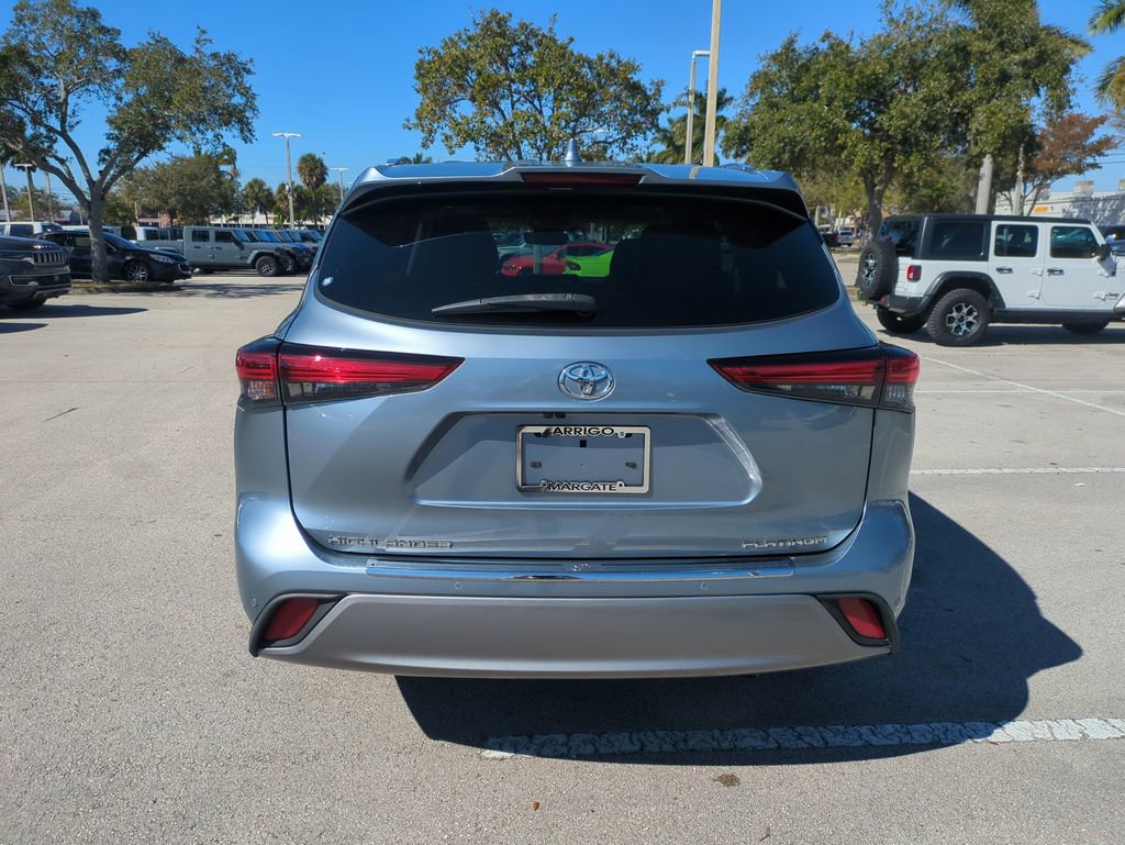 Used 2021 Honda Pilot Touring image 7