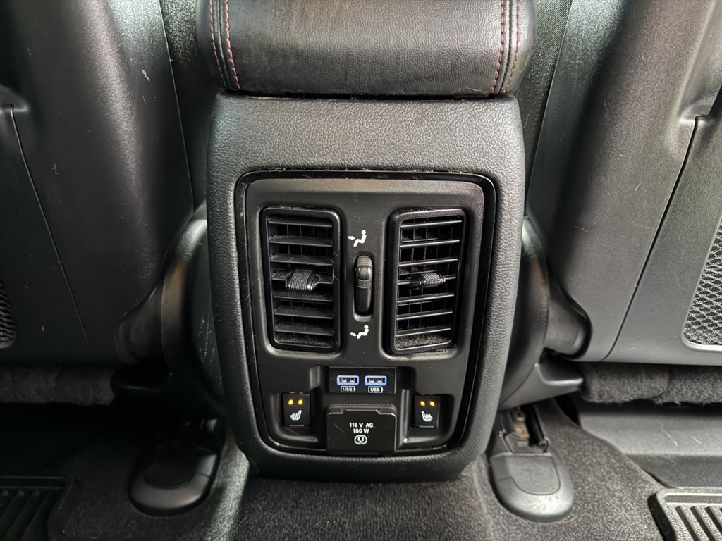 Used 2022 Dodge Durango R/T AWD/4WD image 18