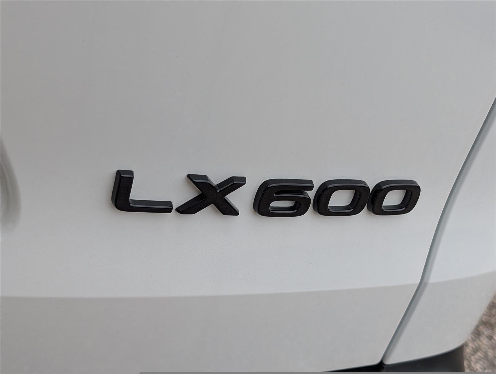 New 2026 Lexus LX 600 F Sport w/ Accessory Package (2T) AWD/4WD image 5