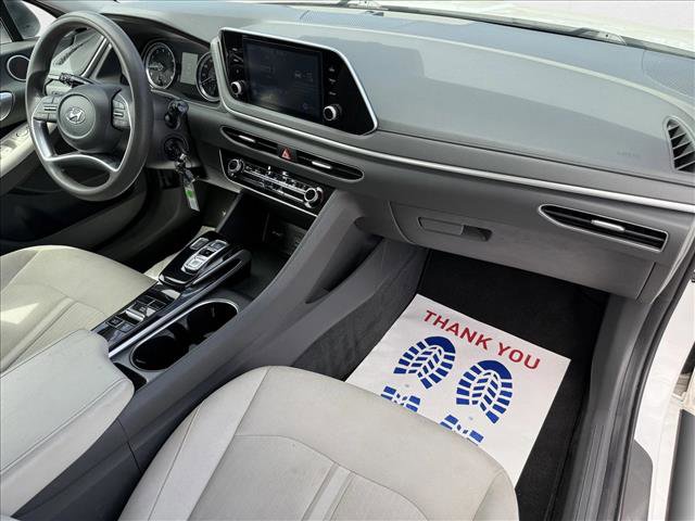 Used 2023 Hyundai Sonata SE image 13