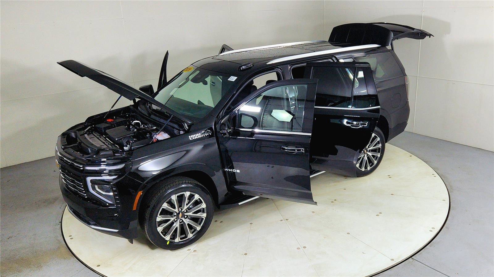 New 2026 Chevrolet Tahoe High Country w/ Sun And Tow Package image 25