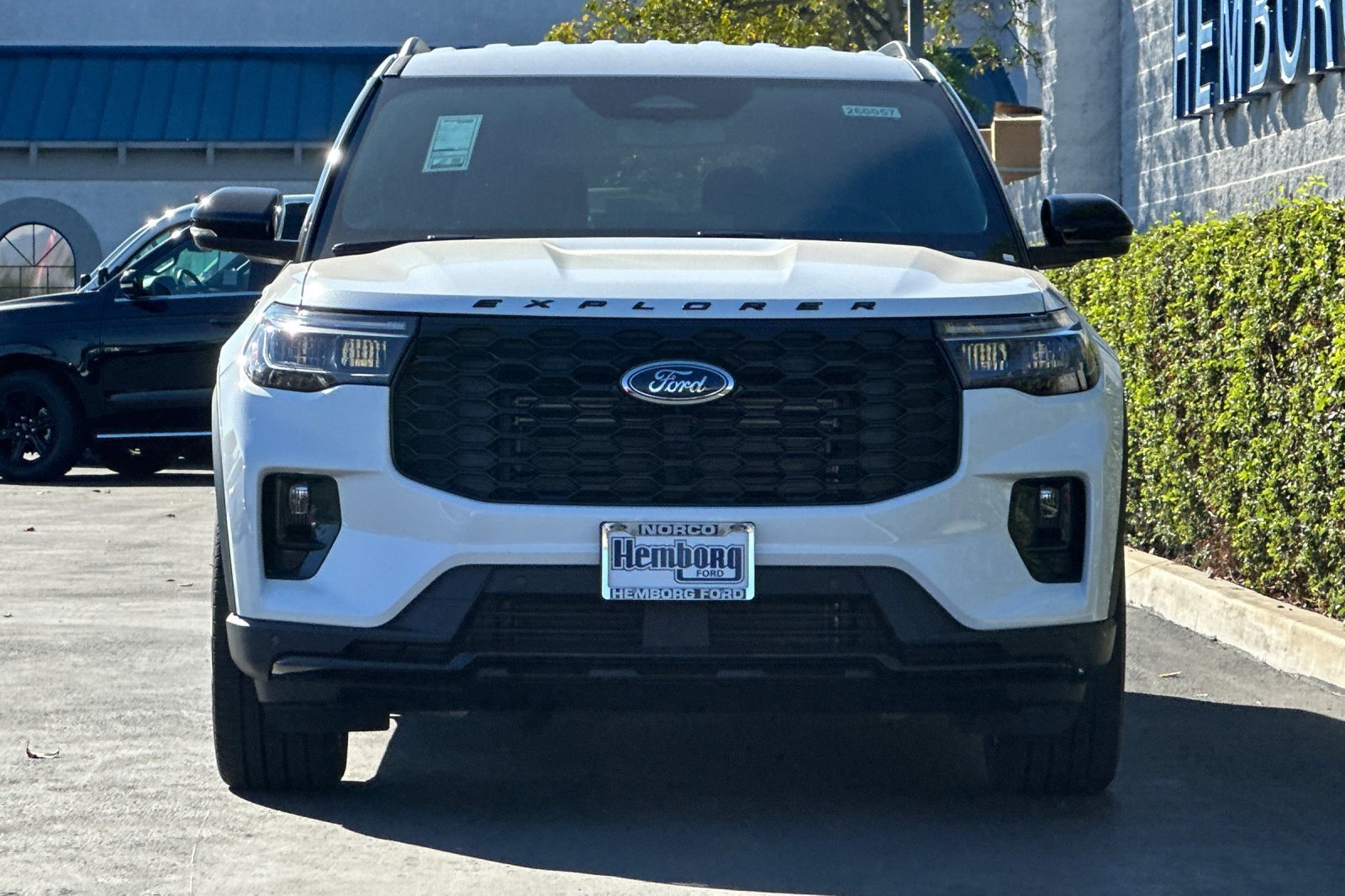 New 2026 Ford Explorer ST-Line w/ ST-Line Street Pack image 9
