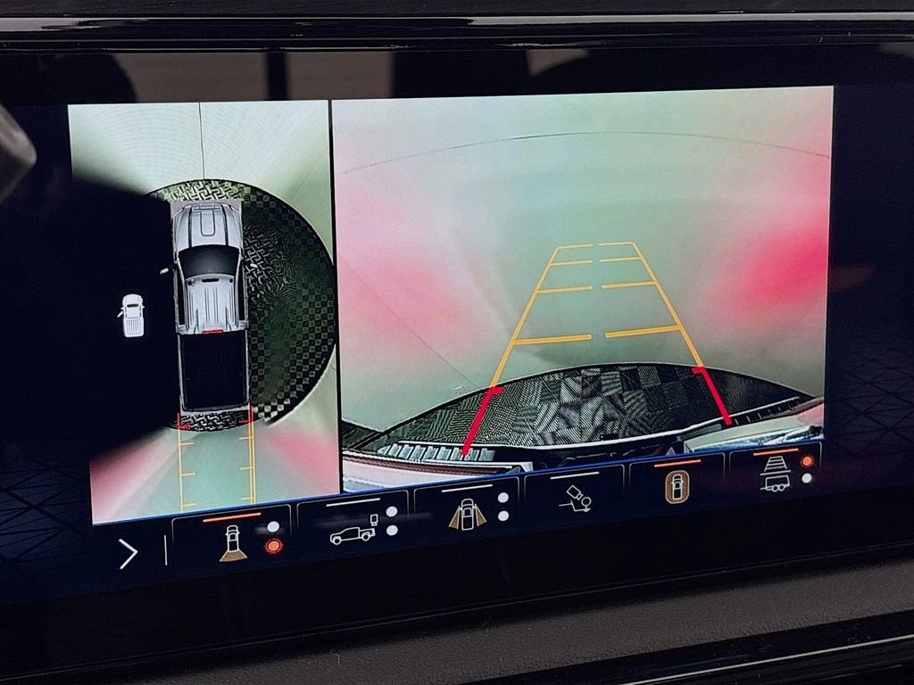 New 2026 GMC Sierra 3500 AT4 w/ AT4 Premium Plus Package image 14