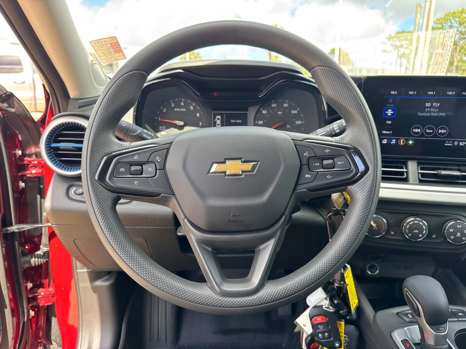 Used 2024 Chevrolet Trax LS w/ LS Convenience Package image 27