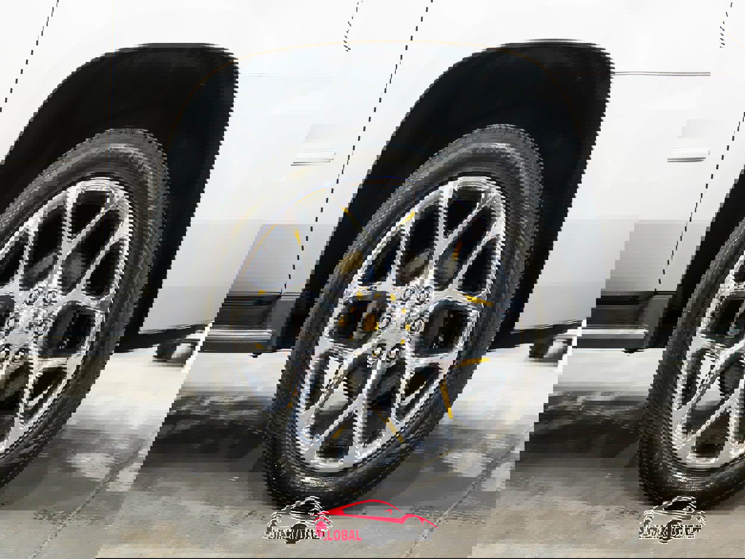 Used 2017 Chevrolet Suburban Premier image 12