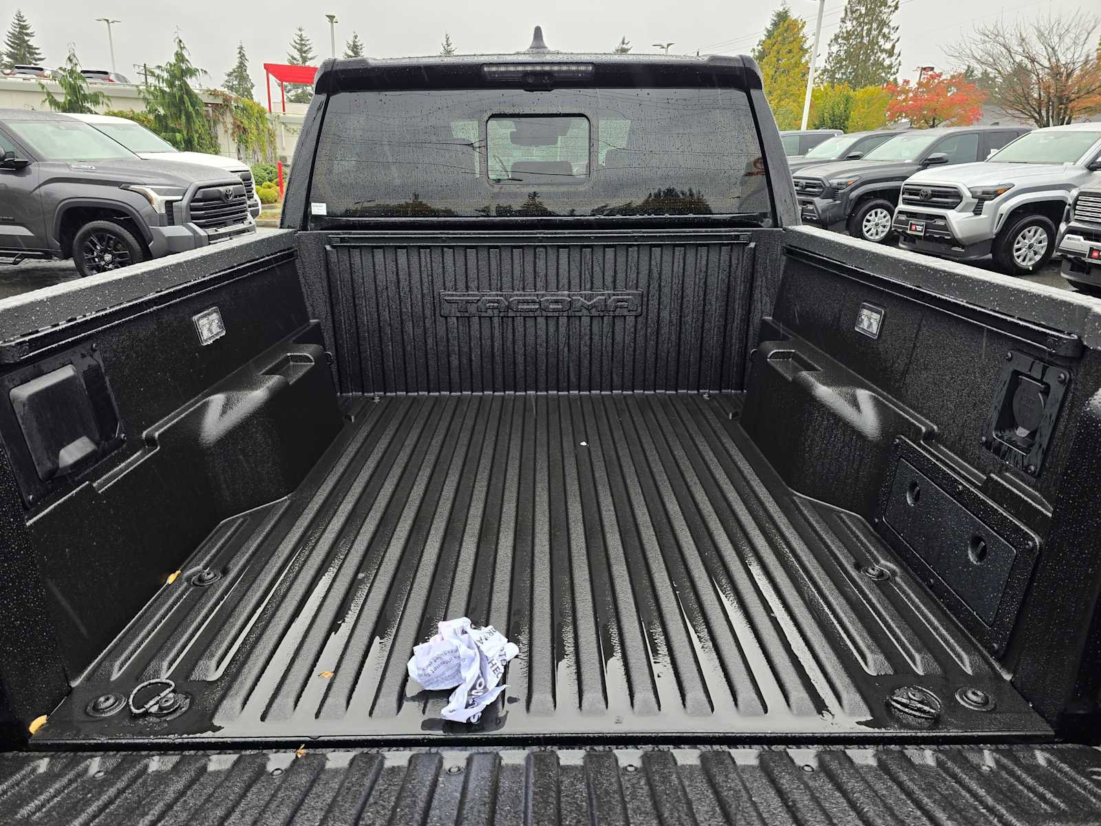 New 2025 Toyota Tacoma TRD Off-Road image 17