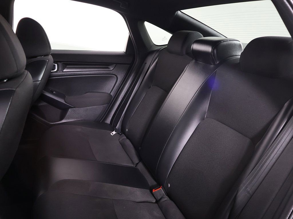 Used 2024 Honda Civic Sport image 29