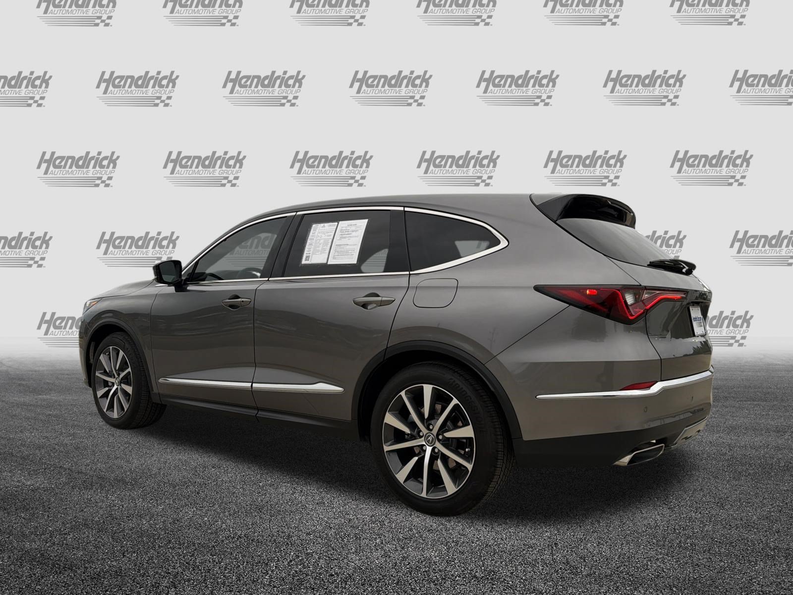 Certified 2026 Acura MDX w/ Technology Package FWD image 11