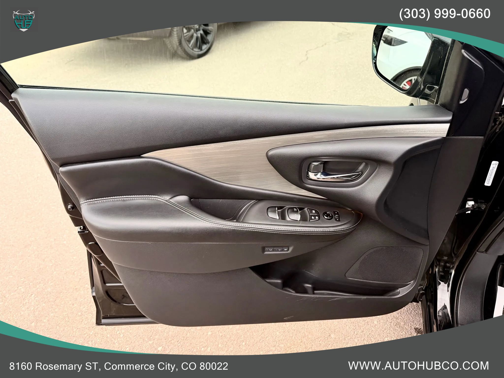 Used 2015 Nissan Murano Platinum w/ Cargo Package AWD/4WD image 27