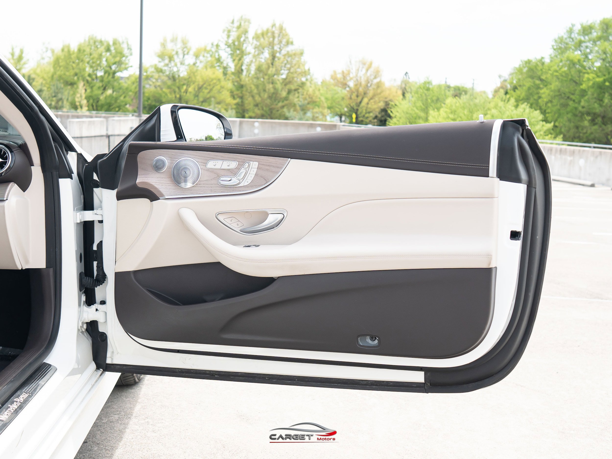 Used 2018 Mercedes-Benz E 400 Coupe image 38