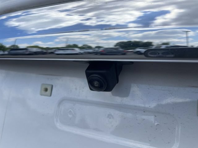 Used 2018 GMC Terrain Denali w/ Advanced Safety Package AWD/4WD image 11